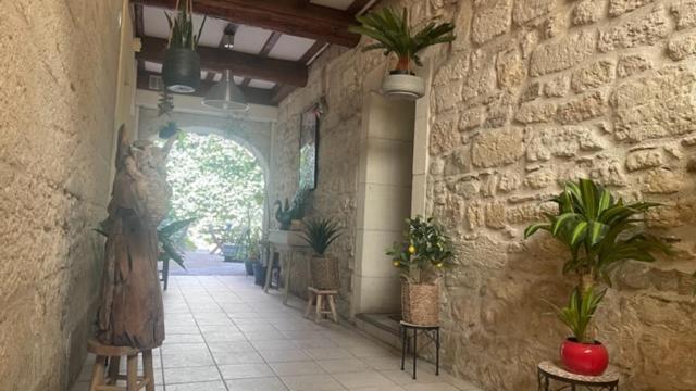 L'Isle Διαμέρισμα Beaucaire  Εξωτερικό φωτογραφία